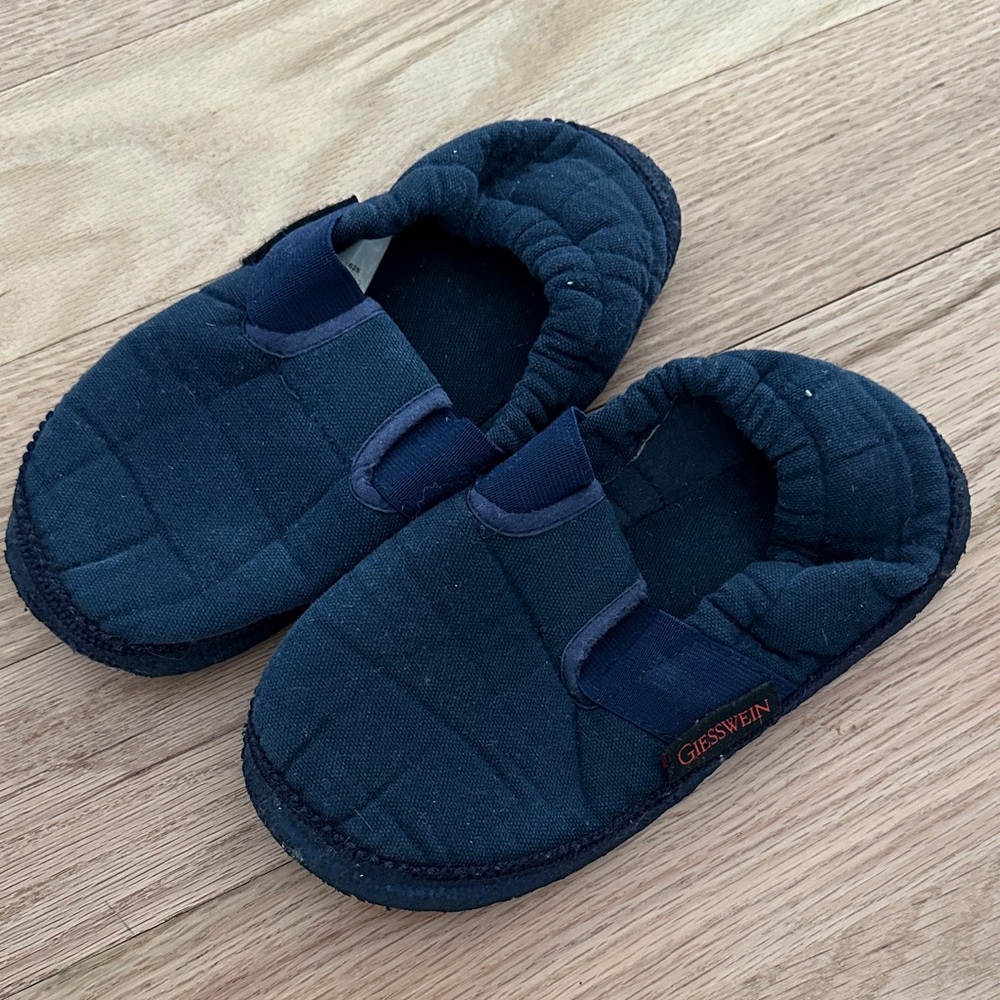 Giesswein navy cotton slippers house shoes kids  sz EUR 33 made in Austria